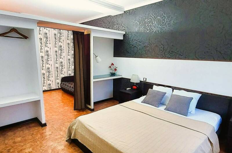 Смежный Четырехместный номер