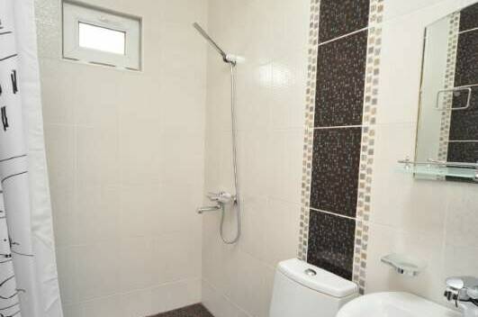 Однокомнатные апартаменты с кухней и балконом