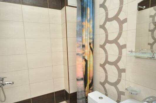 Двухкомнатные апартаменты с кухней и 2мя балконами