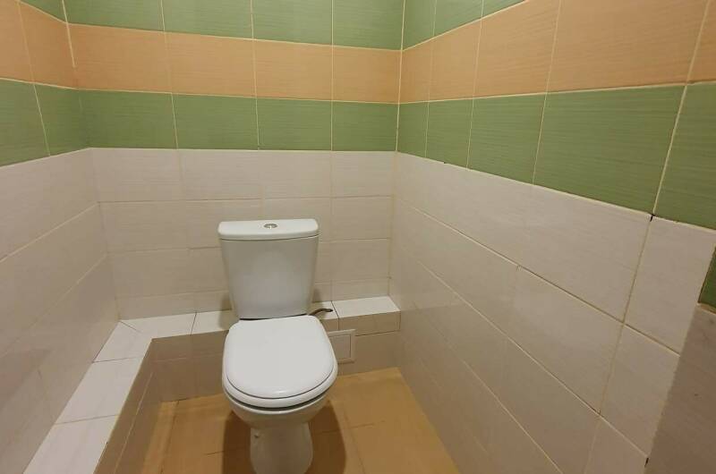 3-х местный с удобствами, кухня во дворе