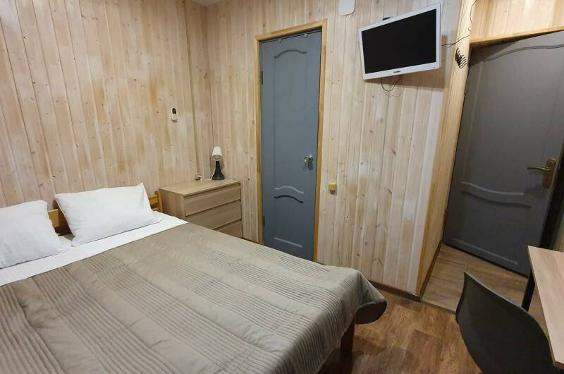 2х местный с удобствами, кухня во дворе