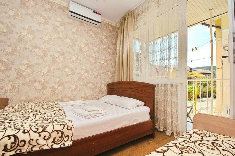 Полулюкс 3х местный с балконом