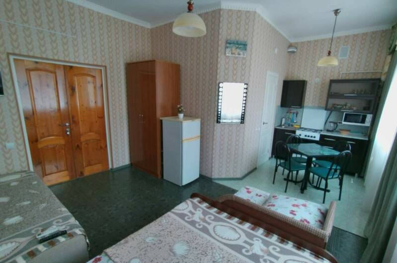 Семейный 3−4-х местный с кухней и зоной отдыха