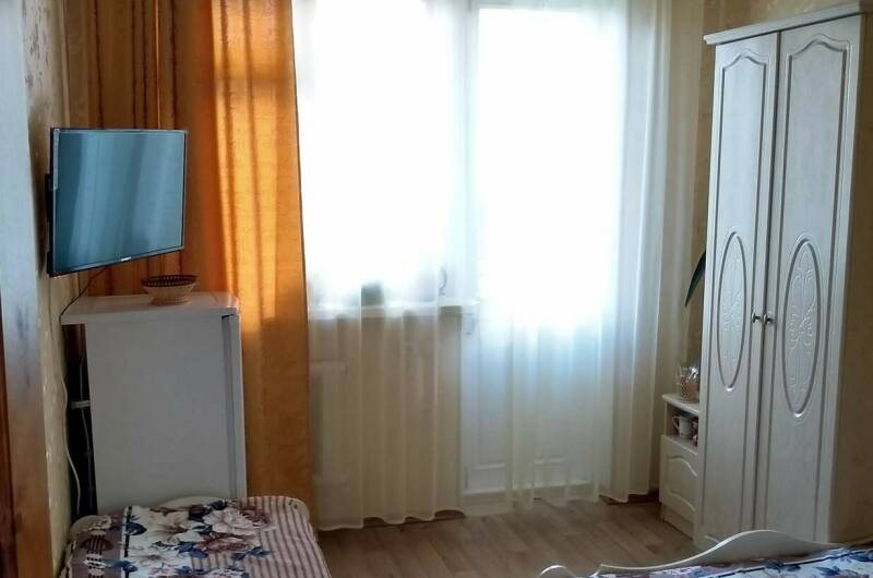 Эконом — комфорт 2−3х-местный с лоджией. № 7