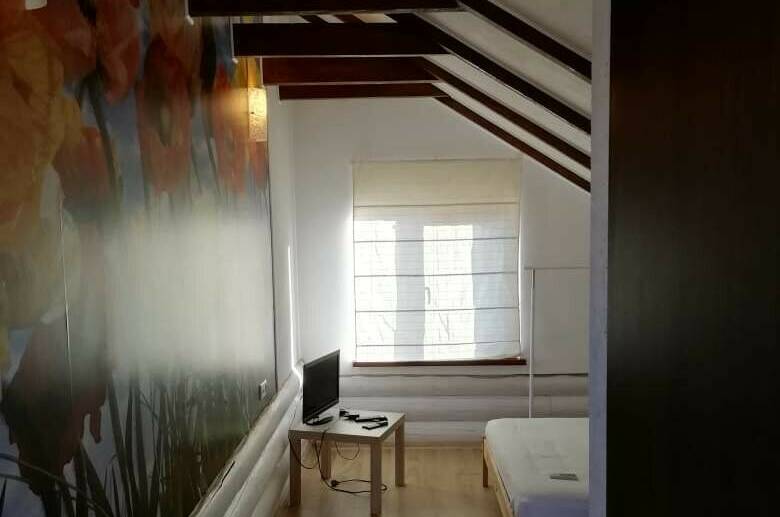 Трехместный номер (3-й этаж деревянный дом)