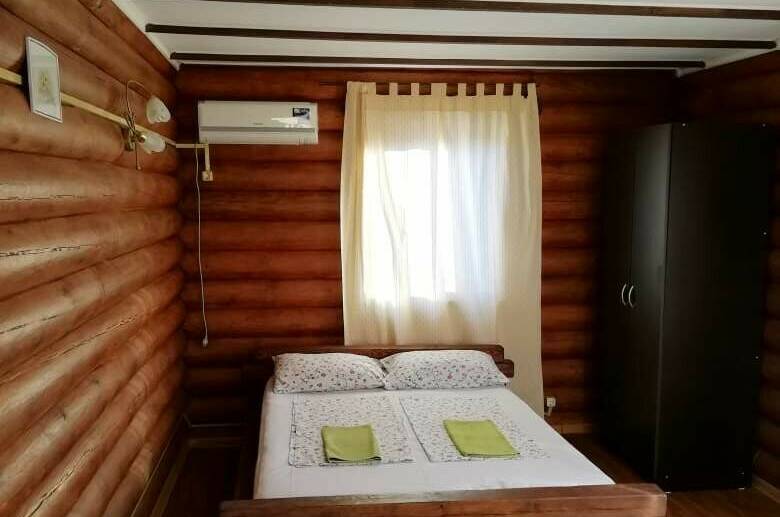 Трехместный «Полулюкс» (Деревянный дом)