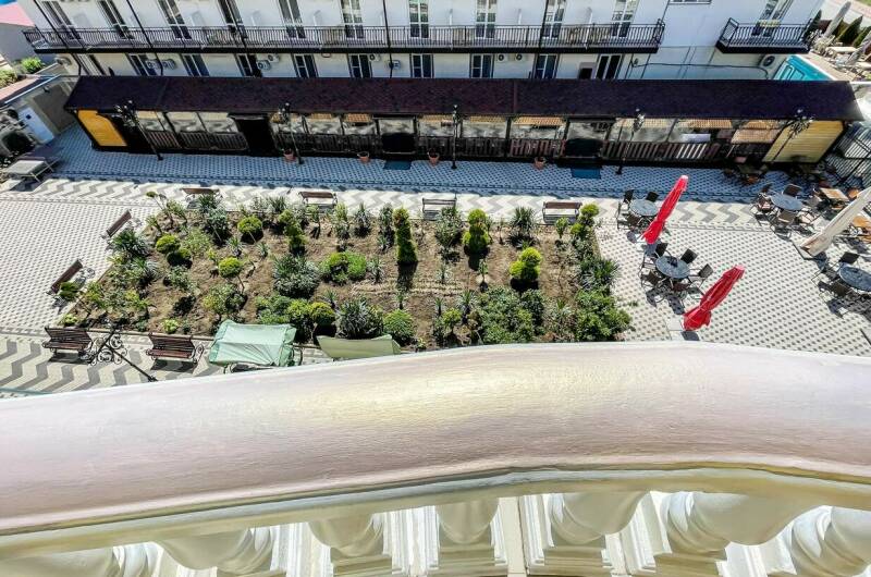 3-х местный «Полулюкс» с балконом и видом на море