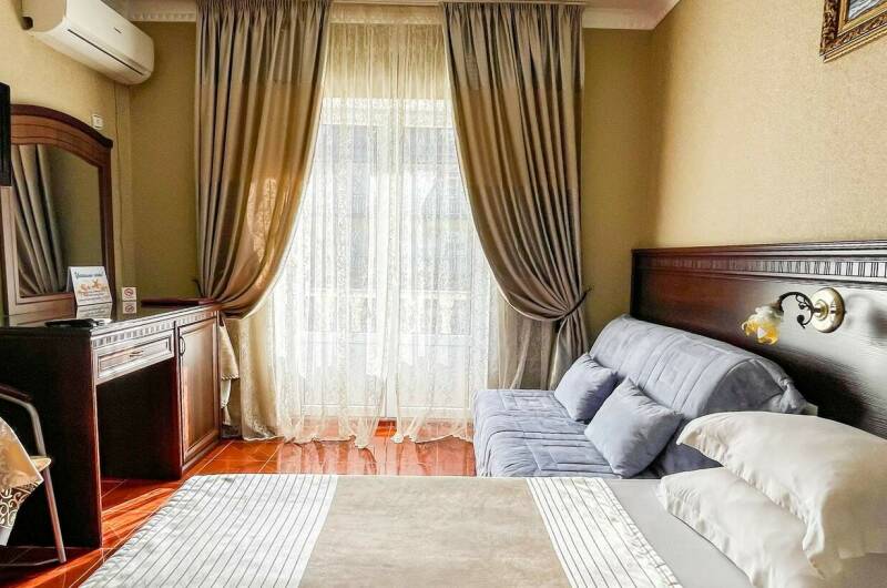 4-х местный «Полулюкс» с балконом и видом на море