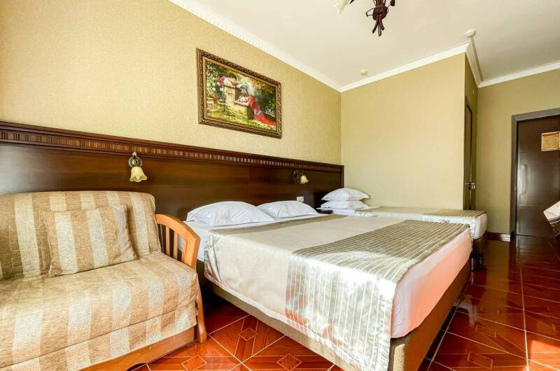 4-х местный «Полулюкс» с балконом и видом на море