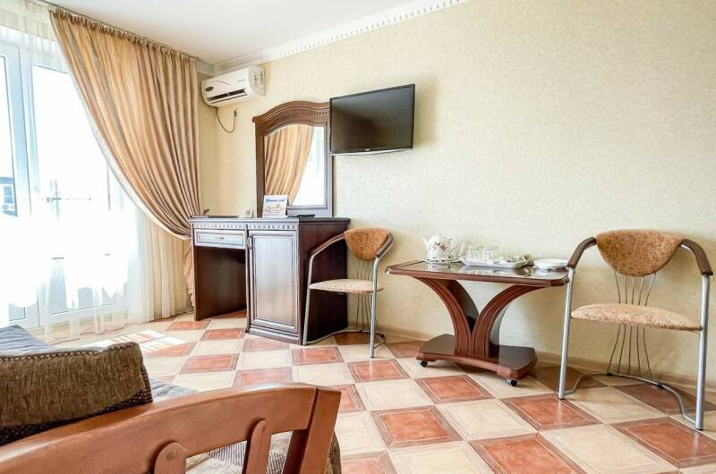 2-х комнатный 5 — местный номер «Люкс» (маленький)