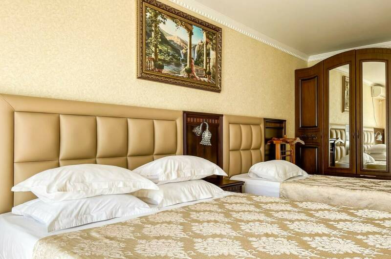 2-х комнатный 5 — местный номер «Люкс» (маленький)