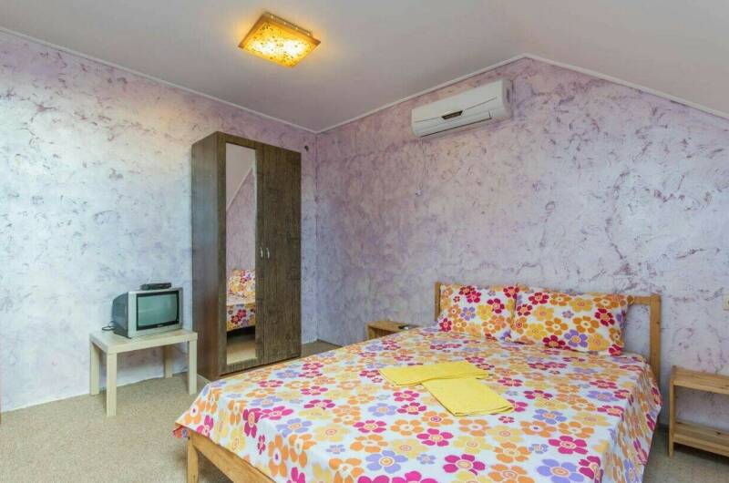 «Люкс Шестерка», 2 комнаты