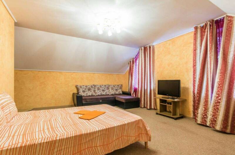 «Люкс Шестерка», 2 комнаты