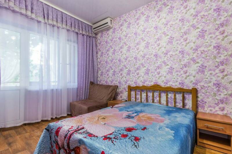 Комната со всеми удобствами на 1 этаже на 2 чел