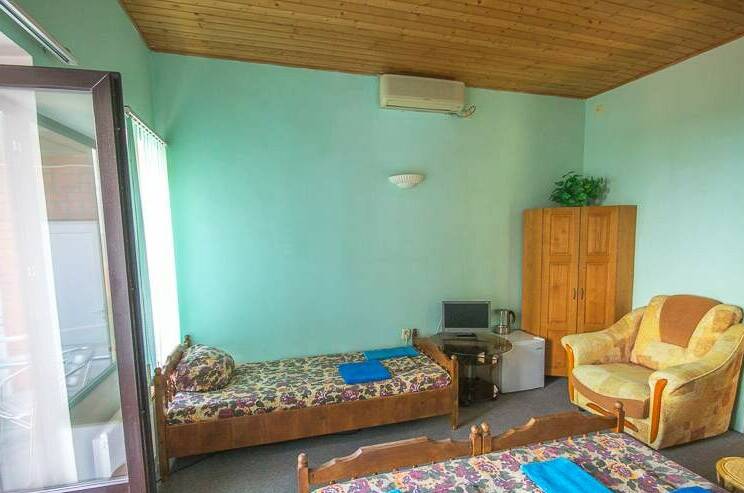 Трехместный номер с удобствами