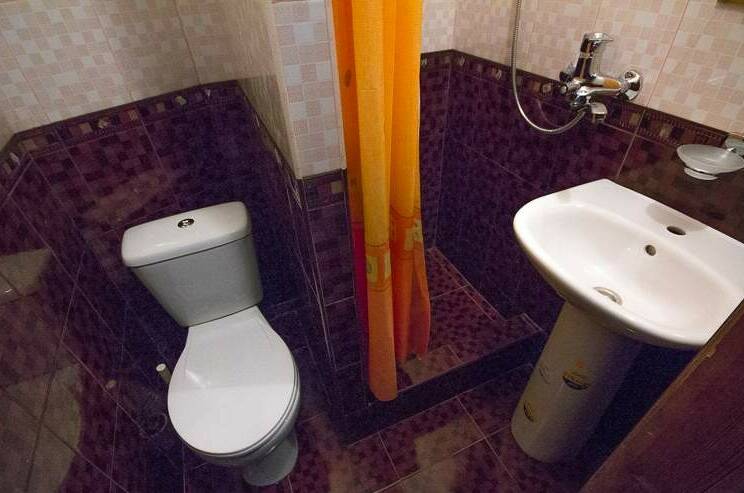 Трехместный номер с удобствами