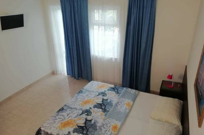 Трехместный номер с удобствами