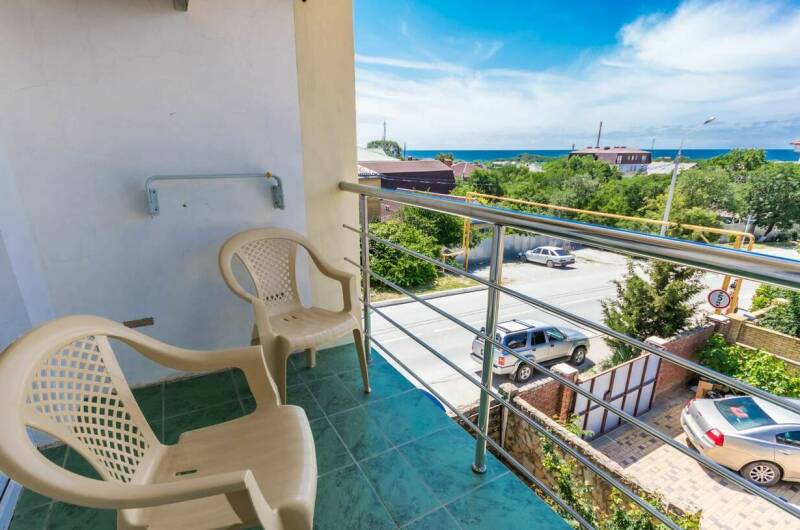 2-х комнатный с видом на море