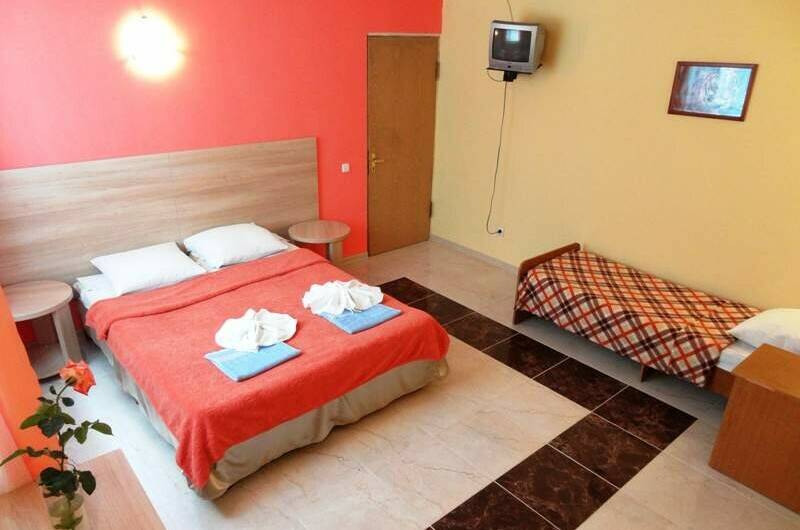 3-х местная комната с кухней