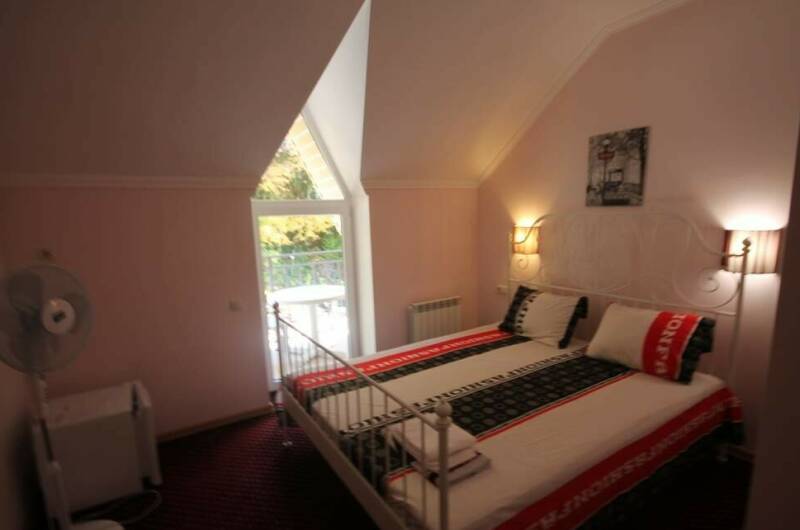 Двухместная комната с конд. и видом на горы