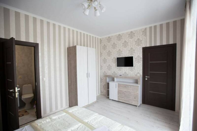 Двухкомнатный люкс с индивидуальным балконом