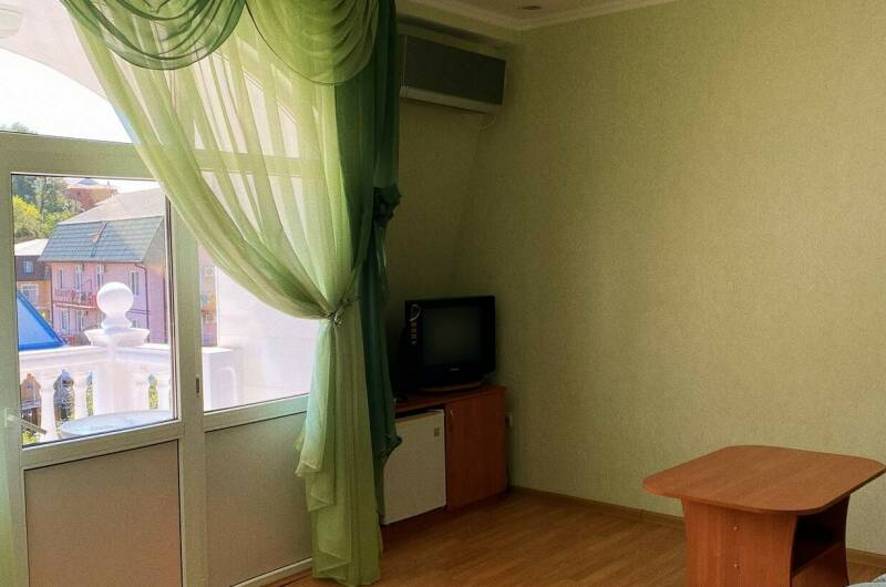 Двухкомнатный семейный номер