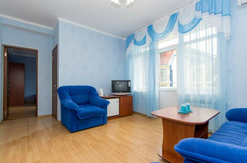 Двухкомнатный семейный номер