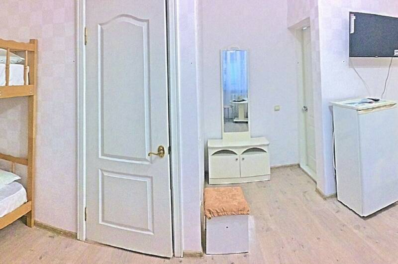 Четырехместный номер с удобствами, балконом