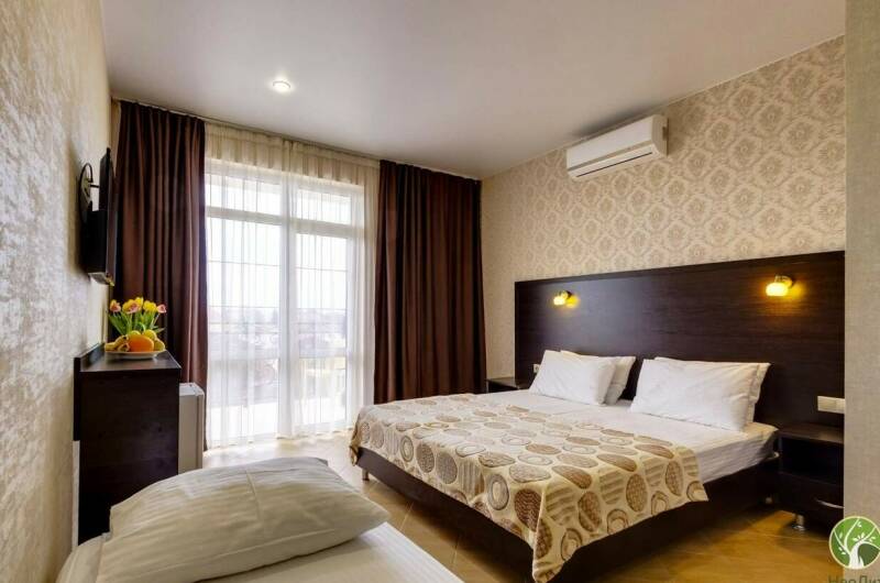 Трехместный делюкс с балконом