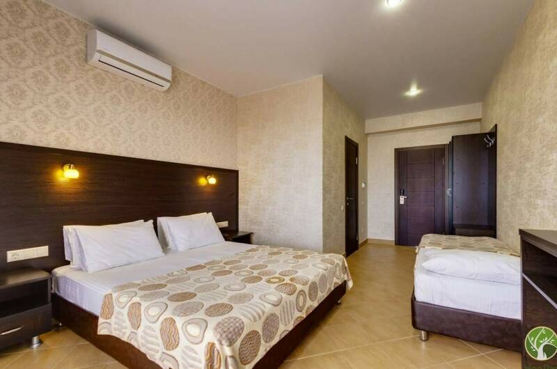 Трехместный делюкс с балконом