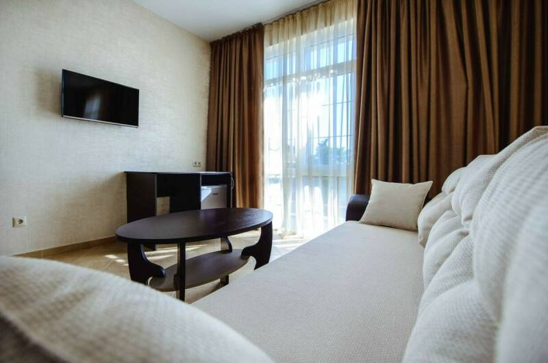 4-х местный номер «Делюкс с большим балконом»