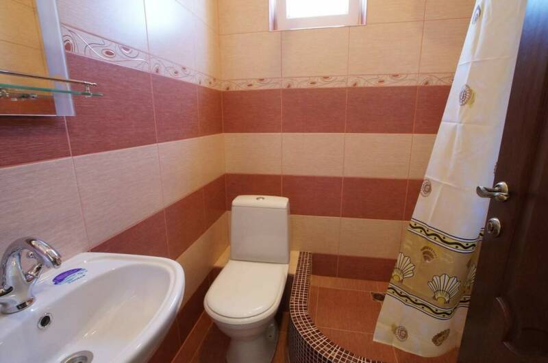 «Стандарт» 3-х местный (2 этаж)