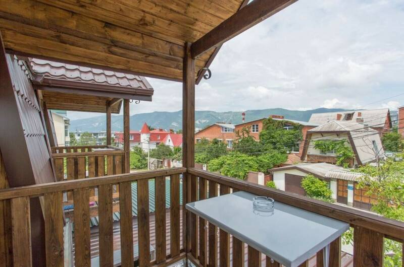 Двухместный номер с удобствами и с балконом