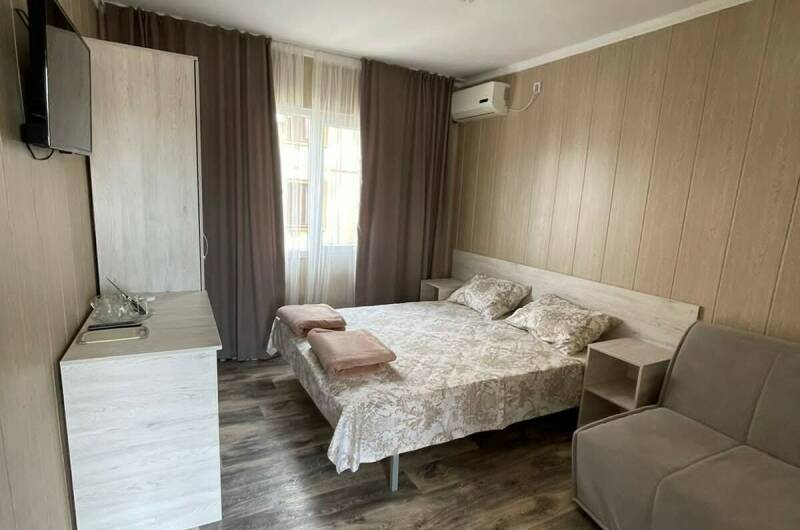 Номер «Стандарт» четырёхместный выходом на террасу