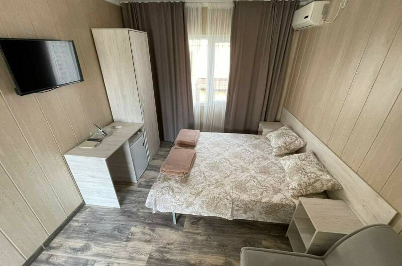 Номер «Стандарт» четырёхместный выходом на террасу