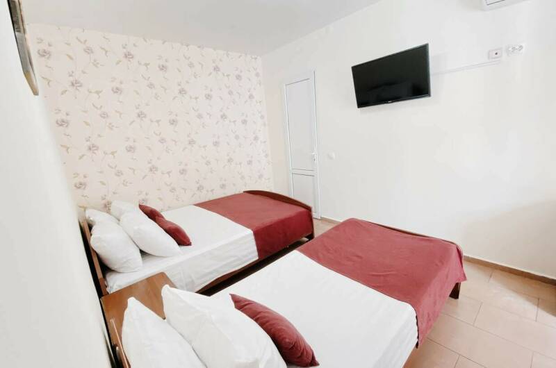 Трехместный двуспальная +односпальная