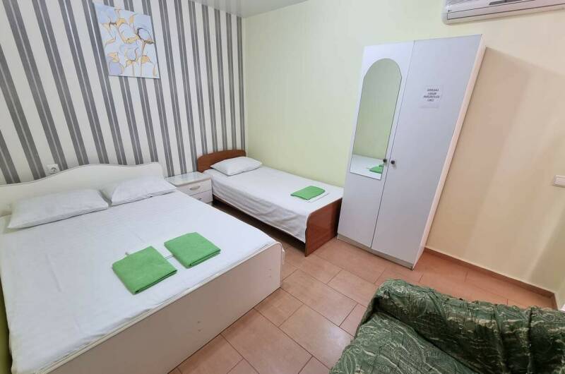 Трехместный двуспальная +односпальная