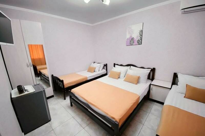 Трехместный двуспальная +односпальная