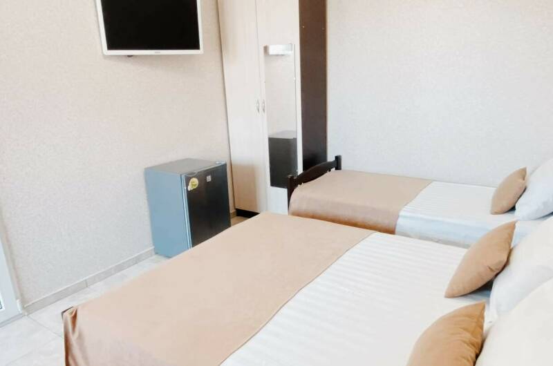 Четырехместный