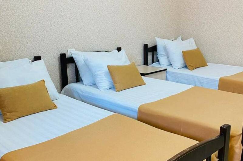 Трёхместный три раздельные односпальные кровати