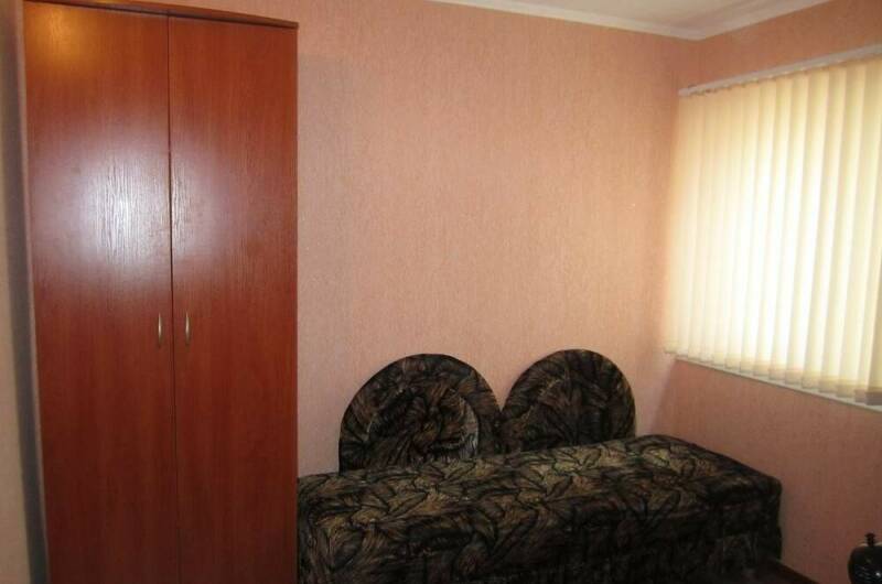 Номер «Люкс» (двухкомнатный) 3-х местный