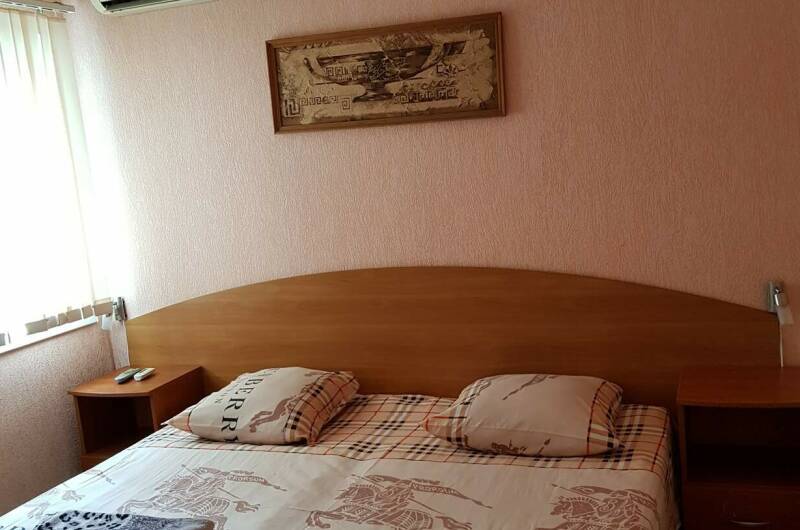 Номер «Люкс» (двухкомнатный) 3-х местный