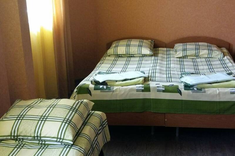 Номер «Люкс» на троих