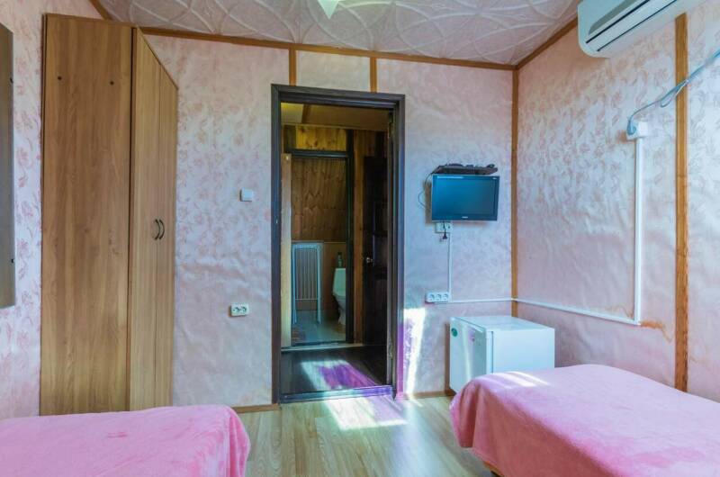 № 30 двухкомнатный мансардный 5 мест