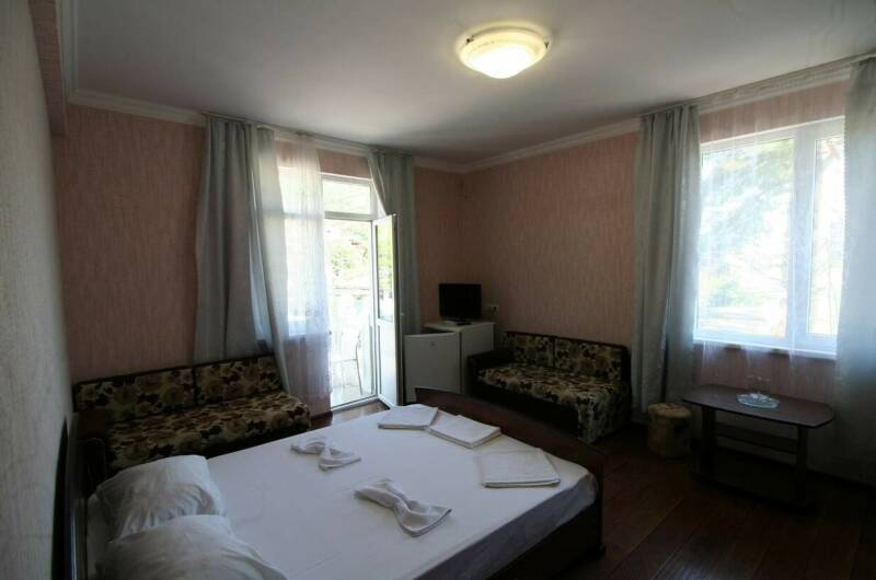 2-х местный +2 доп места (завтрак и ужин включены)