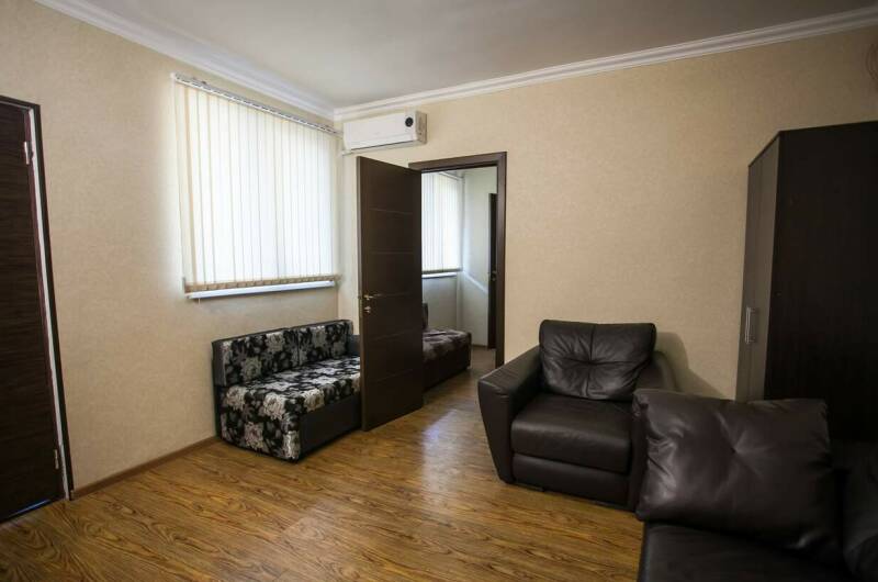 2-х ком.4-х мест. номер"Люкс"(завтрак и ужин вкл.)