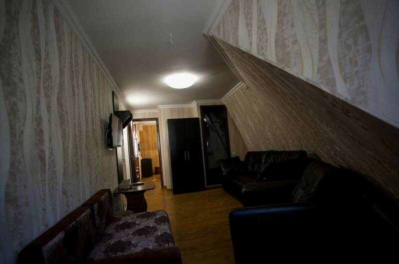 2-х ком.4-х мест. номер"Люкс"(завтрак и ужин вкл.)