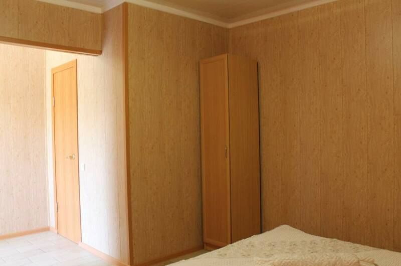 4-х местный с кухней во дворе