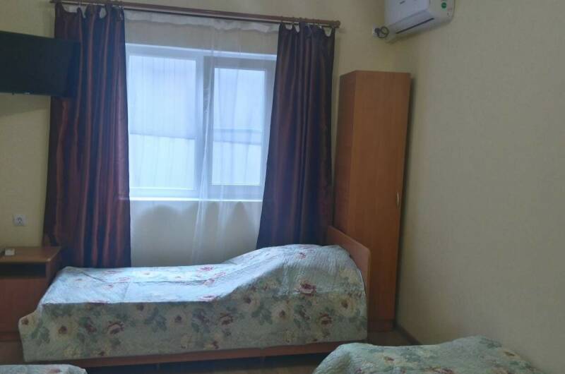 Полулюкс 3-х местный