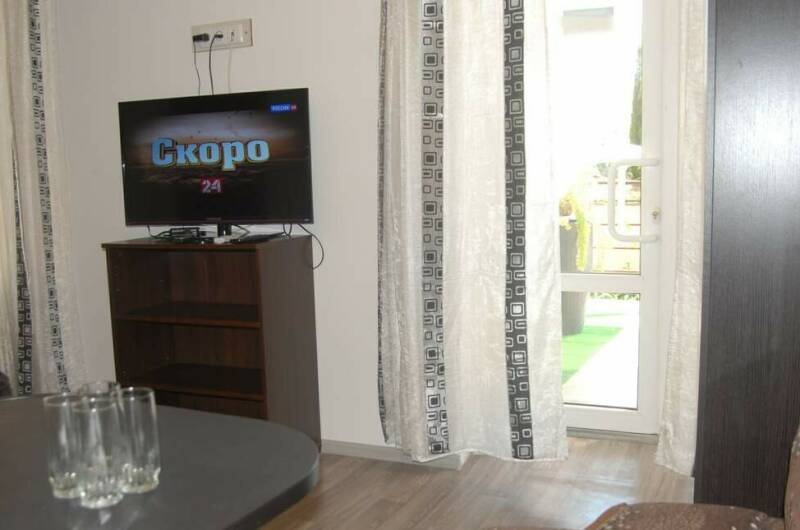 № 8 «Студио семейный с кухней»